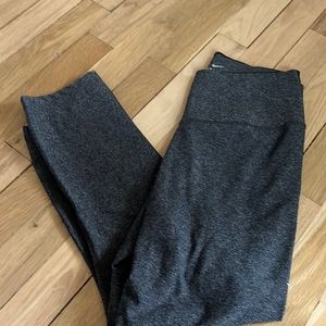 Nike cropped leggings